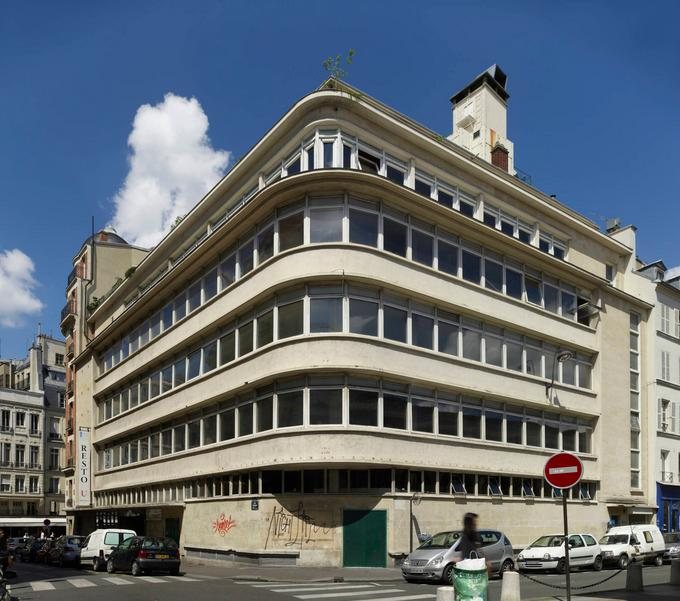 Restaurant universitaire CROUS, Paris 6e — façade pierre de taille, ravalement et enduit par RIVEX