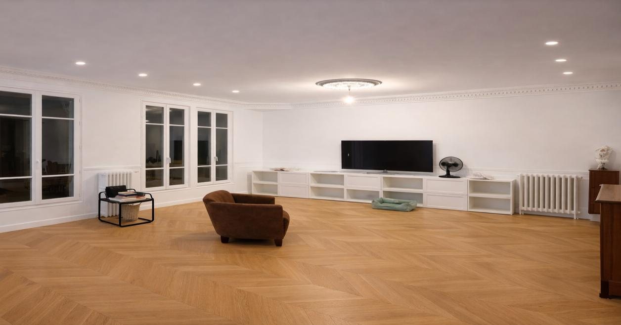 Séjour créé par réunification de trois pièces, rue Désiré-Ruggieri, Paris 18e — RIVEX